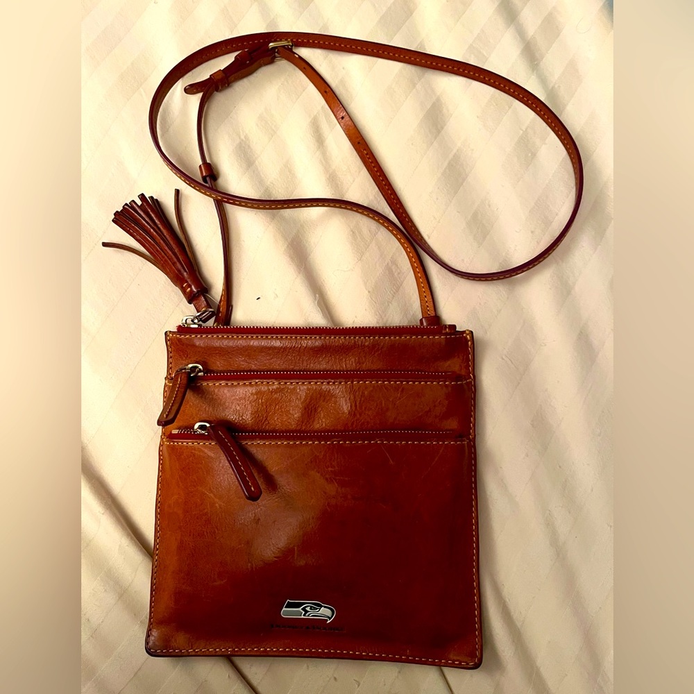 Dooney and Bourke Seahawks triple zip crossbody purse